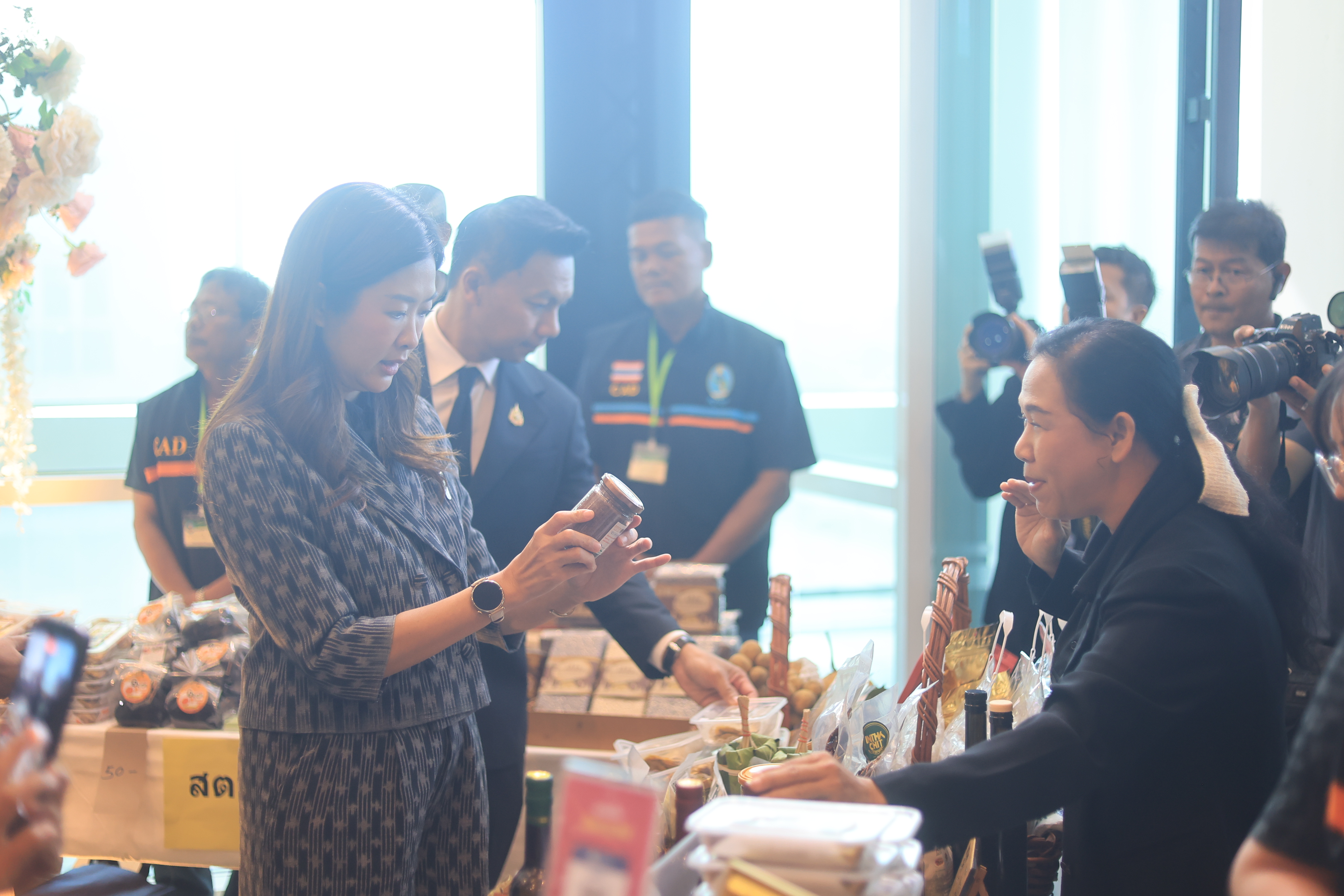 title - ส.ป.ก. ร่วมพิธีเปิดการประชุมสัมมนาเครือข่ายครูอาสาประจำปี 2569 เรื่อง “ยกระดับครูบัญชีอาสายุคดิจิทัล เพื่อเกษตรกรไทย”